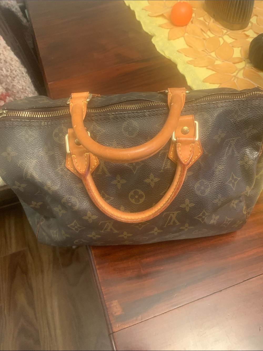 🛑Price Drop 🛑Authentic Louis Vuitton Monogram Speedy handbag.